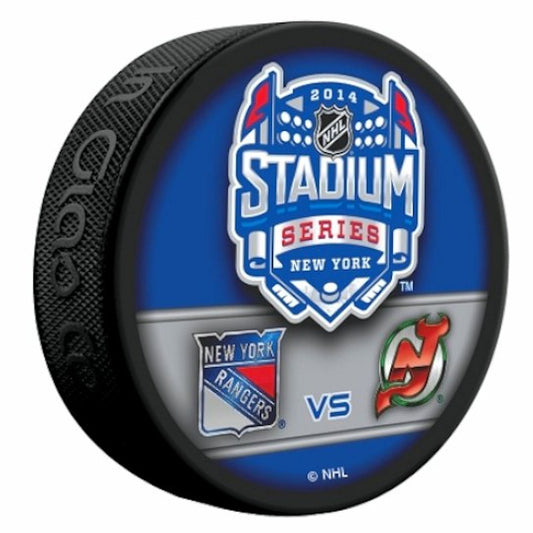 2014 NHL New York Stadium Series Dueling Collectible Hockey Puck -NY Rangers vs NJ Devils-