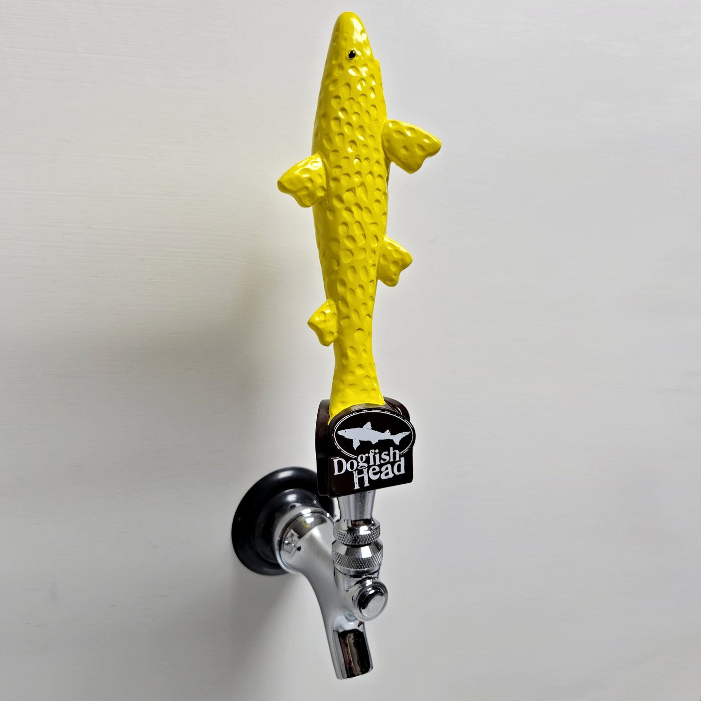 Dog Fish Head Beer Yellow Shorty Tap Handle