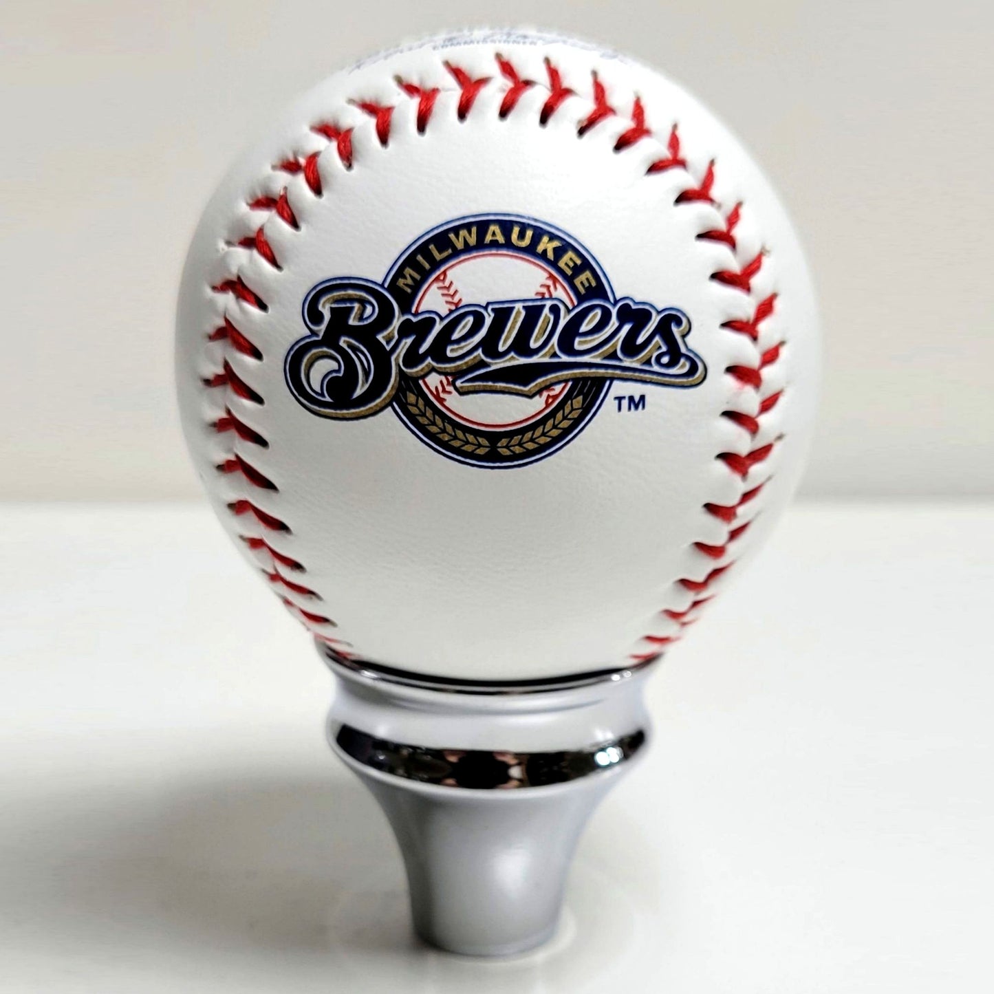 Milwaukee Brewers Throwback Logo Tavern Series Licensed Baseball Beer Tap Handle